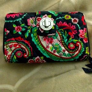 Vera Bradley Floral Print Ladies Purse